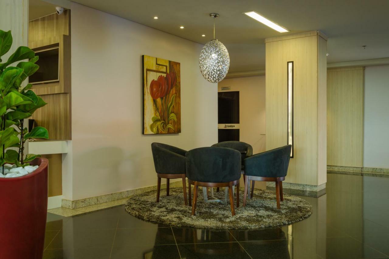 Lindoya Hotel Catalão Esterno foto